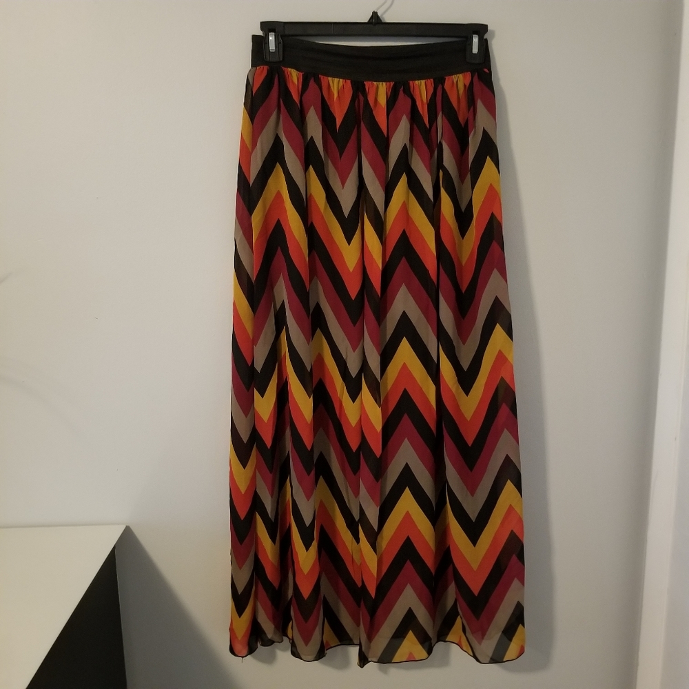 Chevron Pattern Maxi Skirt XL